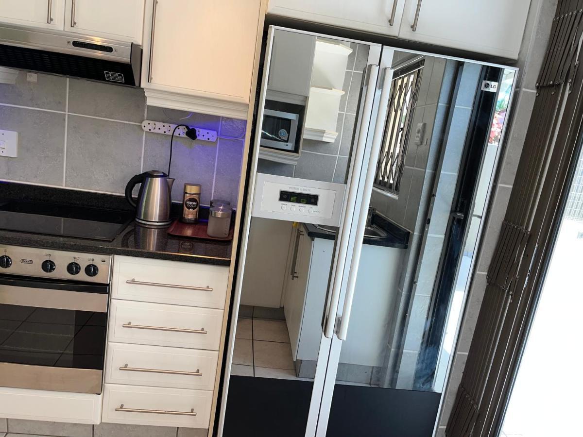 Mtunzi Park, 39 Peaceful Shores Villa Scottburgh Esterno foto
